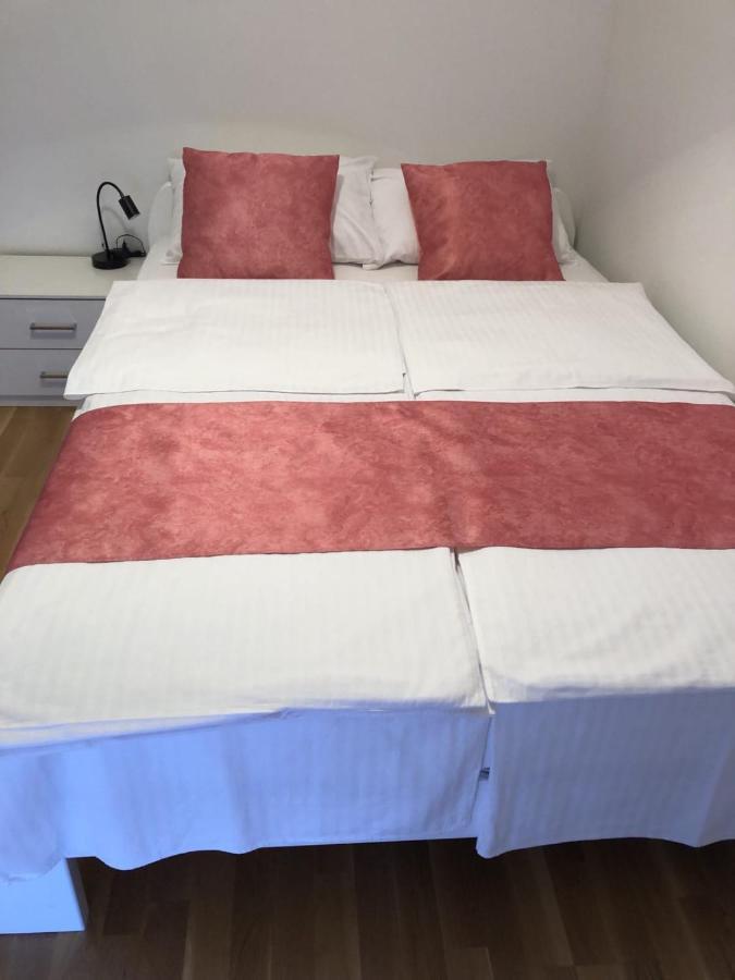 Apartmani Gavran Пироваць Екстер'єр фото