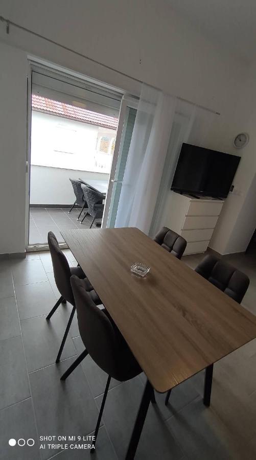 Apartmani Gavran Пироваць Екстер'єр фото